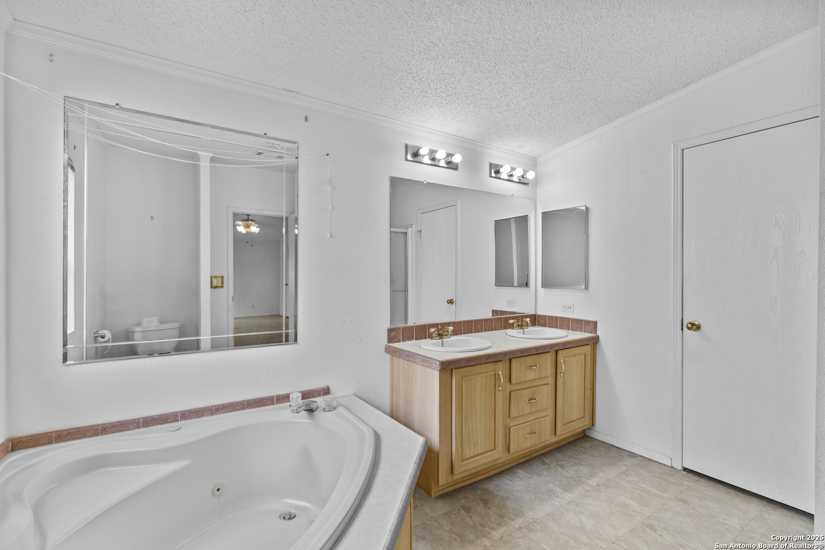 1189 Vivroux Ranch Seguin TX 78155