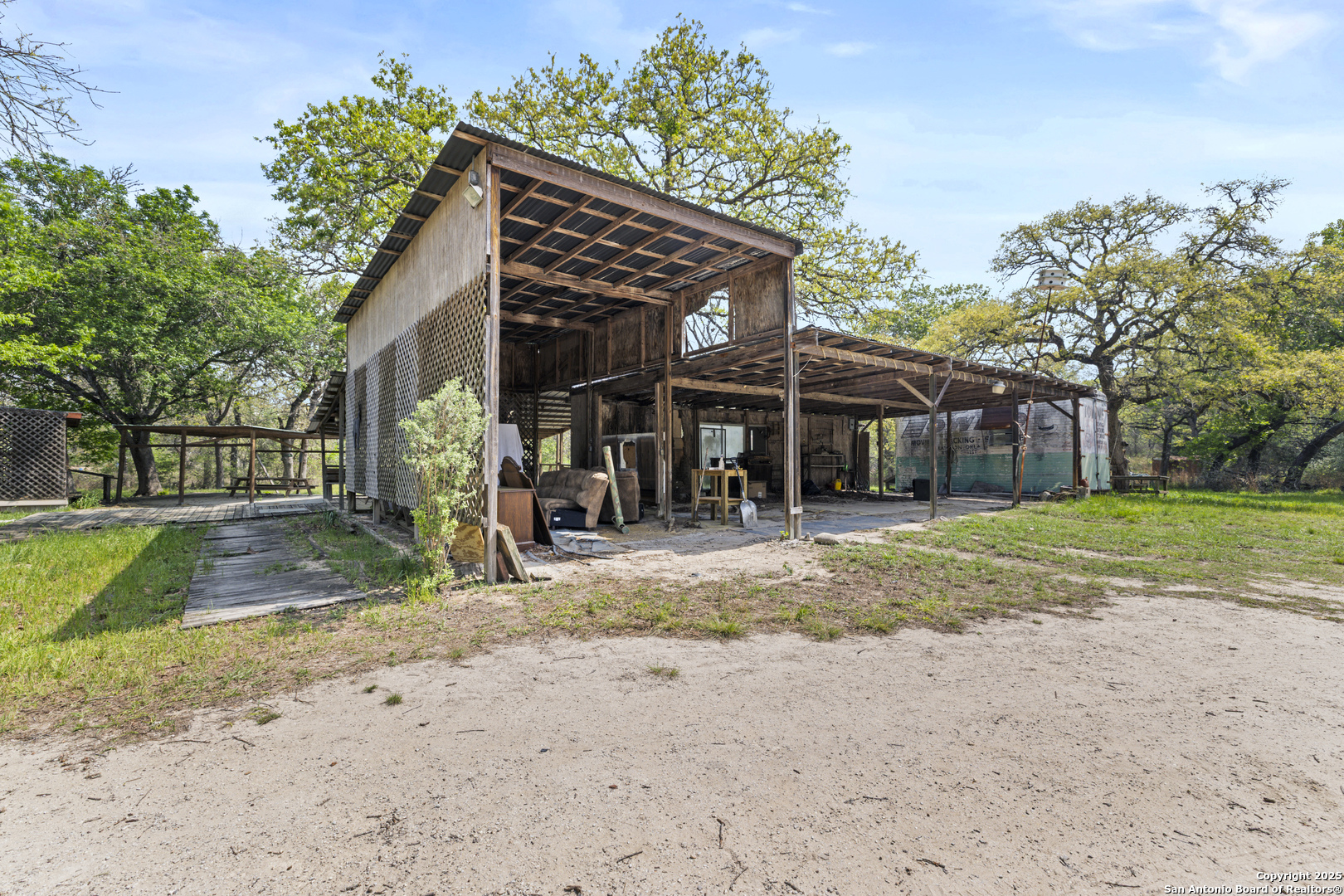 1189 Vivroux Ranch Seguin TX 78155