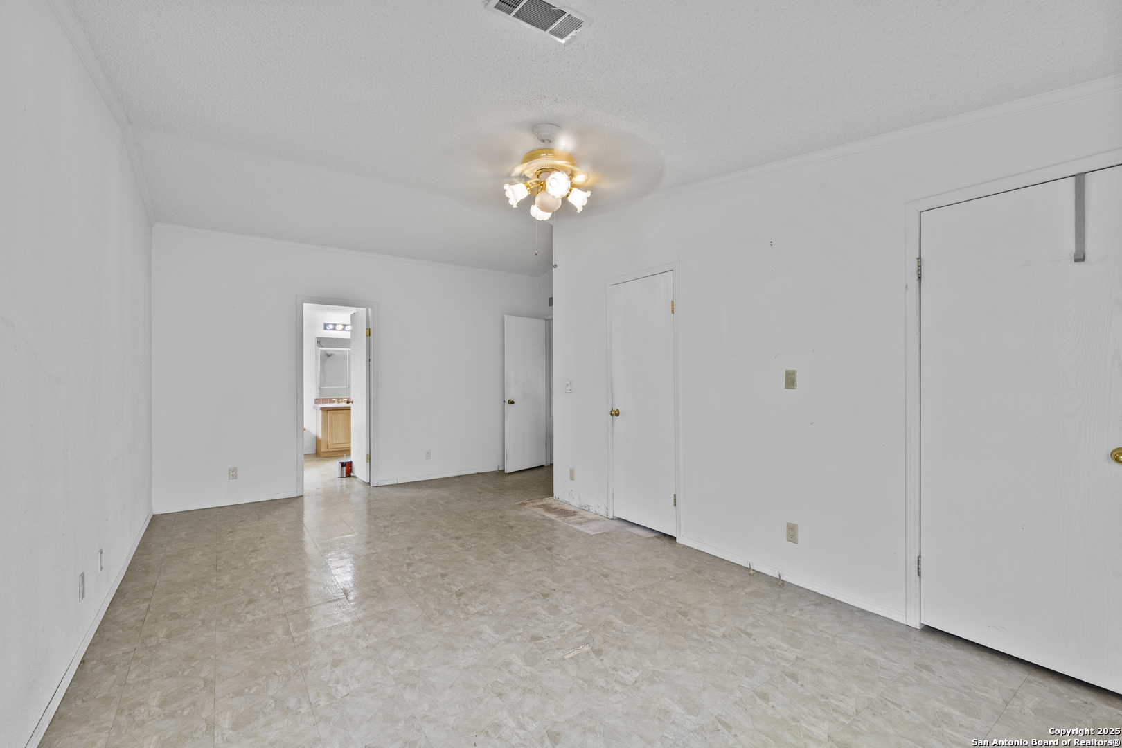1189 Vivroux Ranch Seguin TX 78155