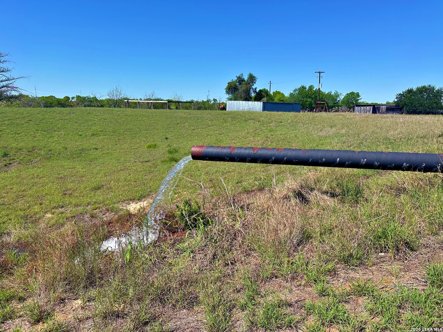 3265 Highway 97 Jourdanton TX 78026