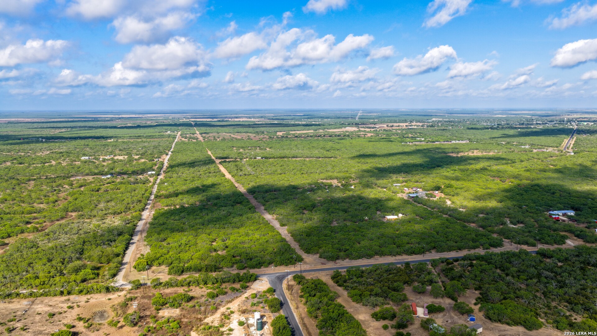 604 Cr 332 Charlotte TX 78011