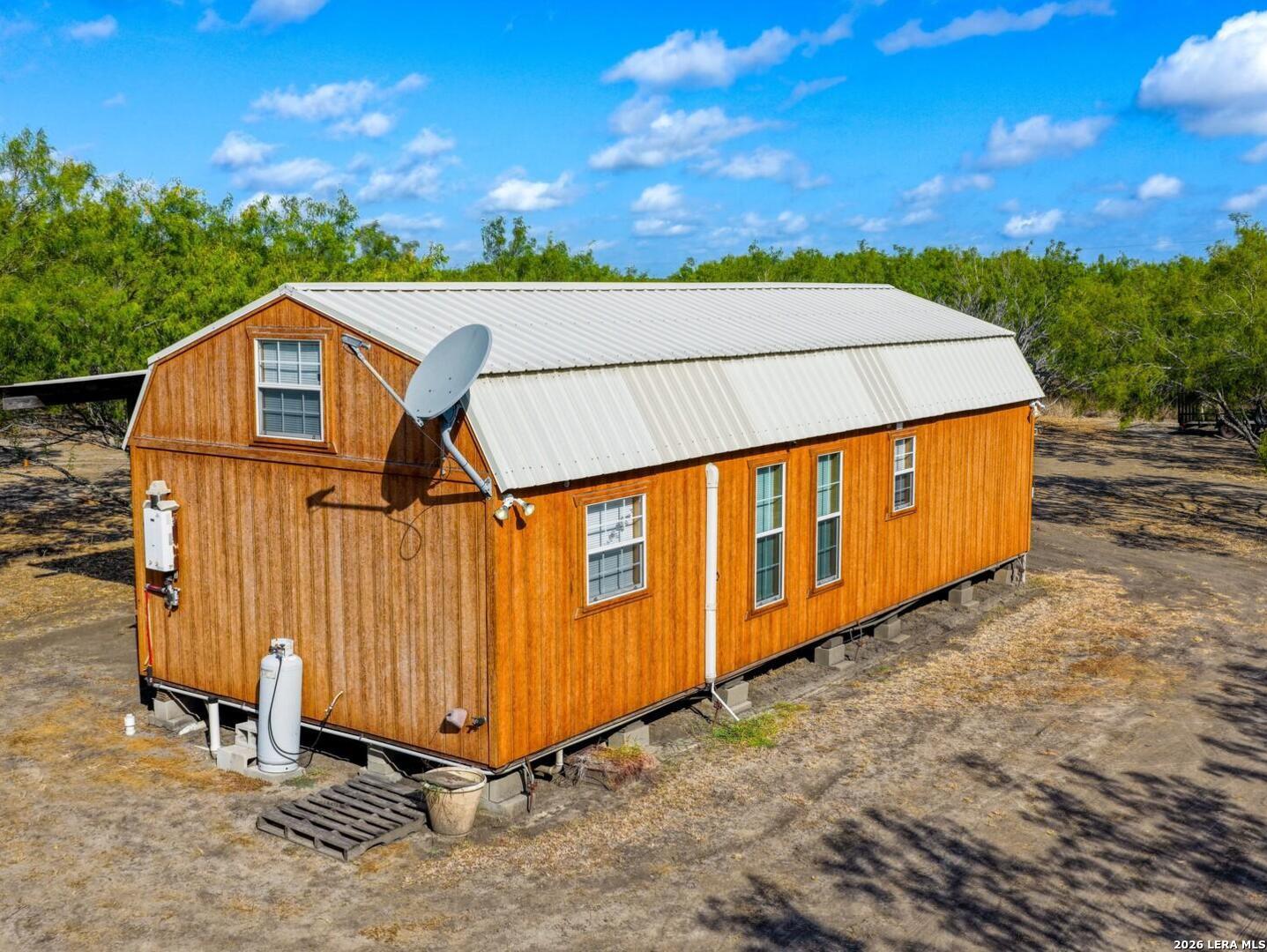 604 Cr 332 Charlotte TX 78011