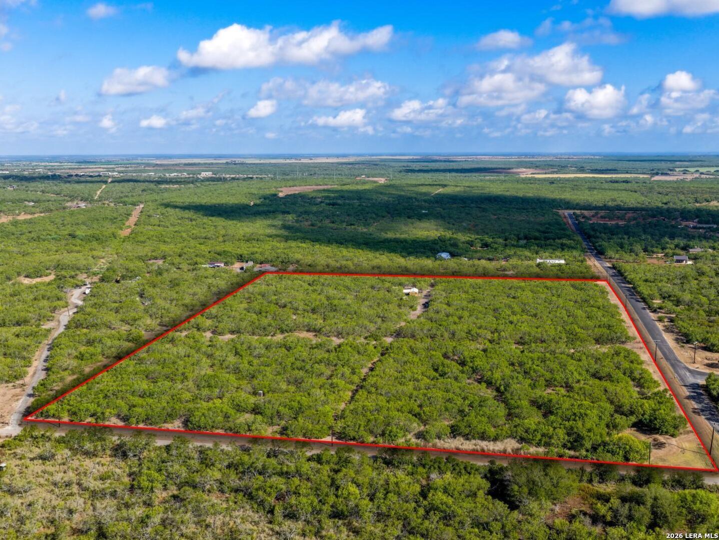 604 Cr 332 Charlotte TX 78011