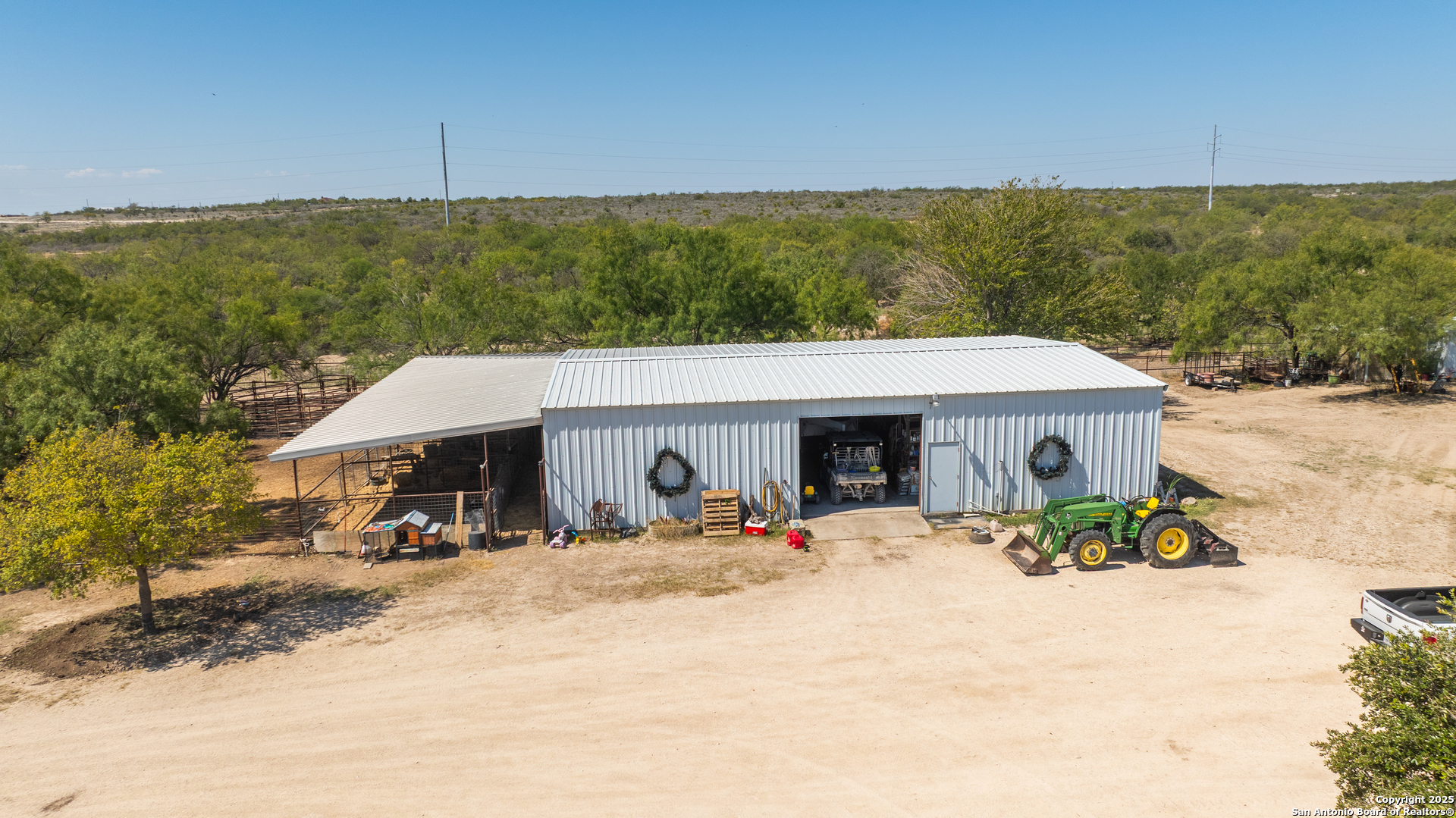2133 Lausen Del Rio TX 78840