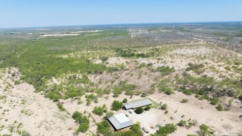 2133 Lausen Del Rio TX 78840
