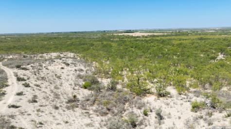 2133 Lausen Del Rio TX 78840