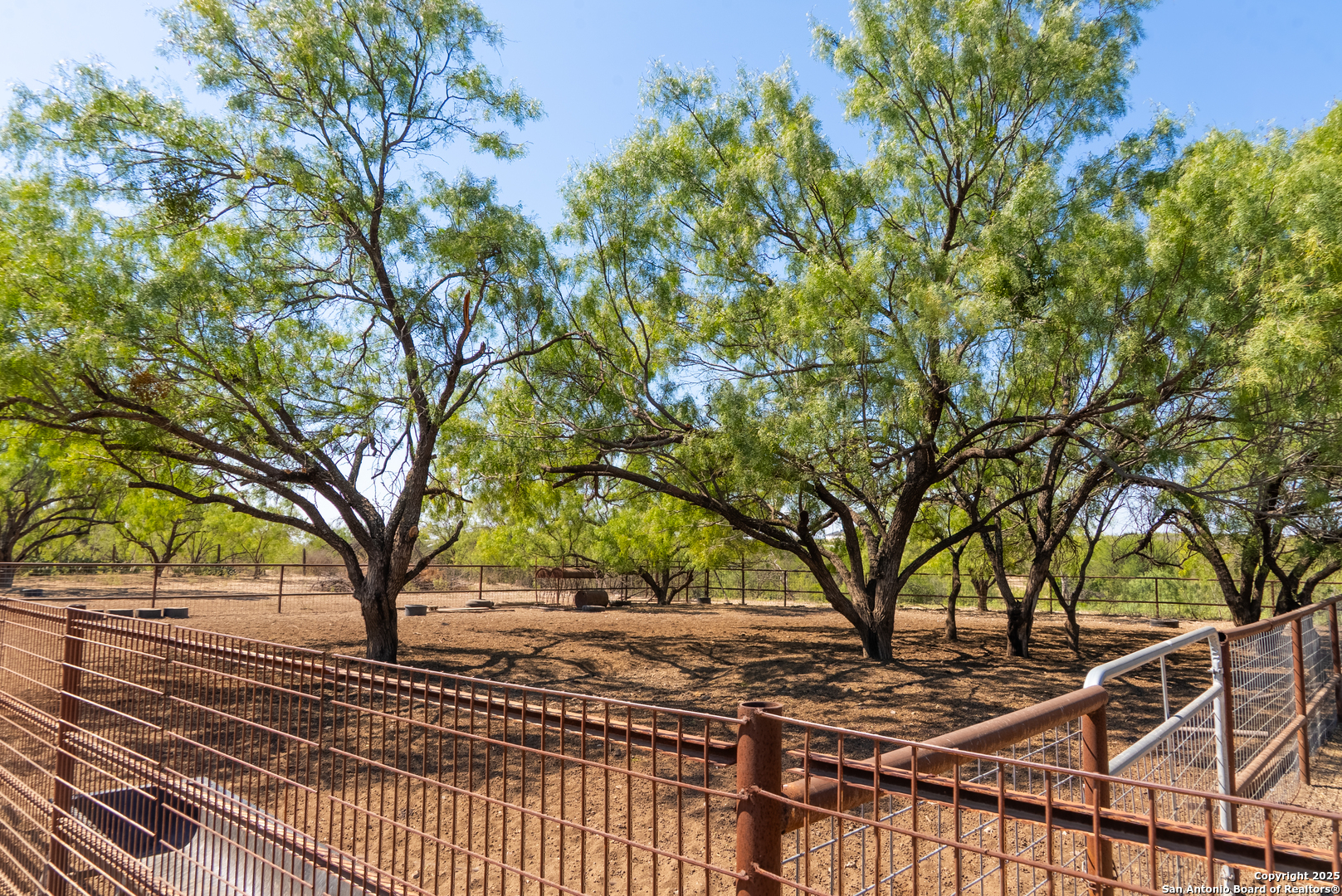 2133 Lausen Del Rio TX 78840