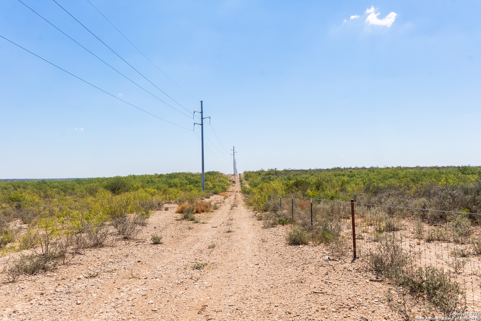 2133 Lausen Del Rio TX 78840