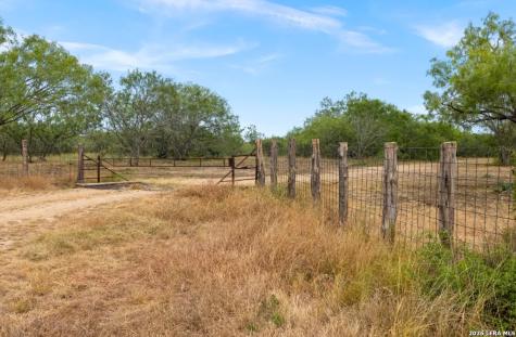 000 Cr 171 Nixon TX 78140