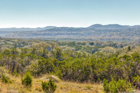 10205 #2 Johns Road Boerne TX 78006