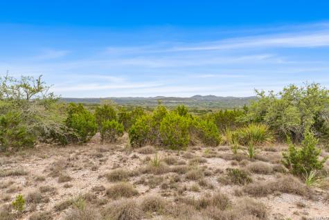 10205 #2 Johns Road Boerne TX 78006
