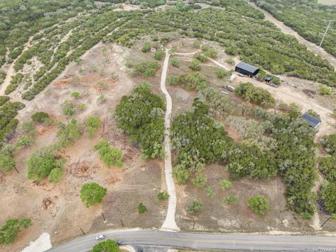 10205 #2 Johns Road Boerne TX 78006
