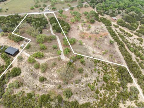 10205 #2 Johns Road Boerne TX 78006