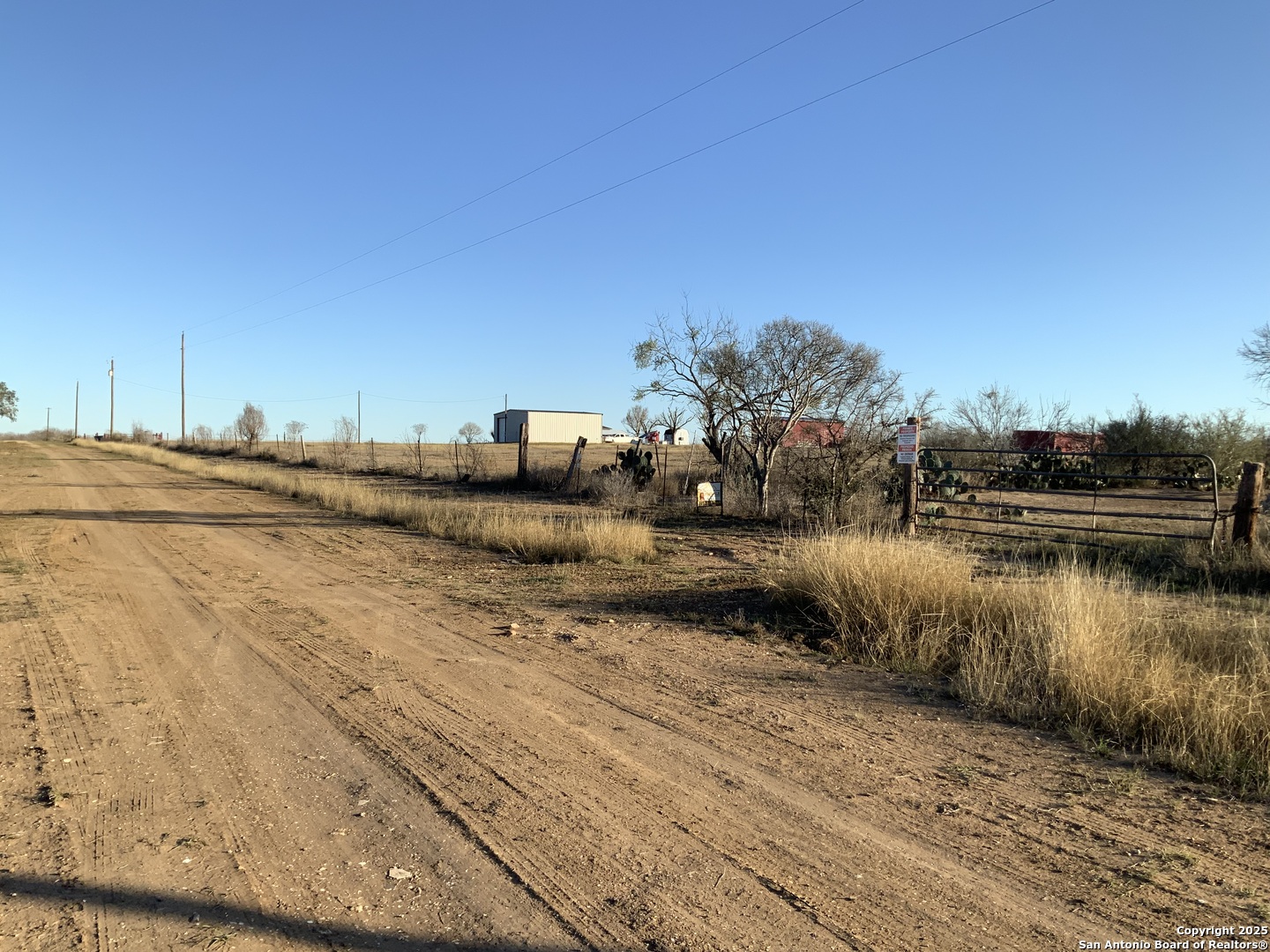 SV-49 Lot 2 Fm 1333 Poteet TX 78065