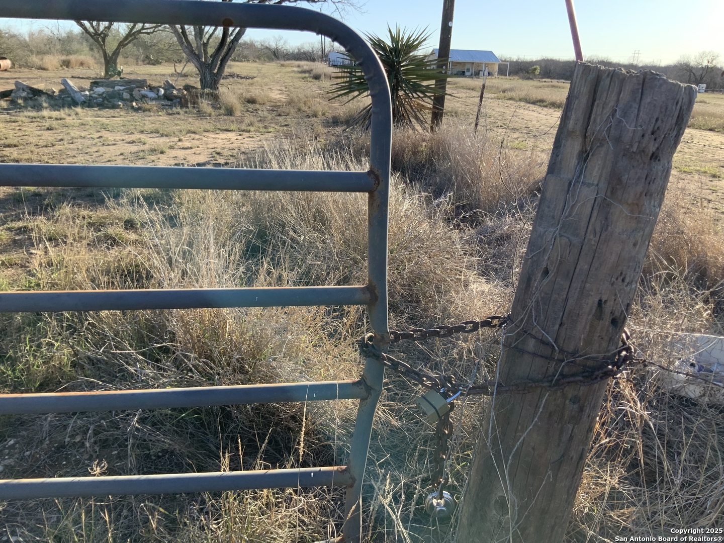 SV-49 Lot 2 Fm 1333 Poteet TX 78065