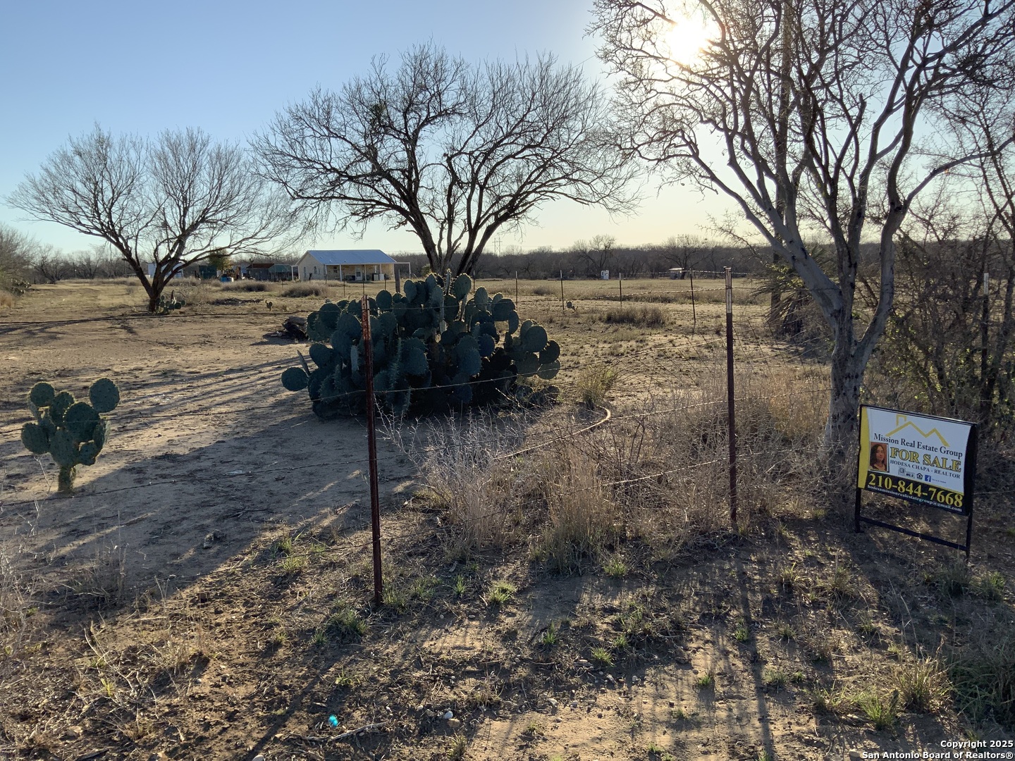 SV-49 Lot 2 Fm 1333 Poteet TX 78065