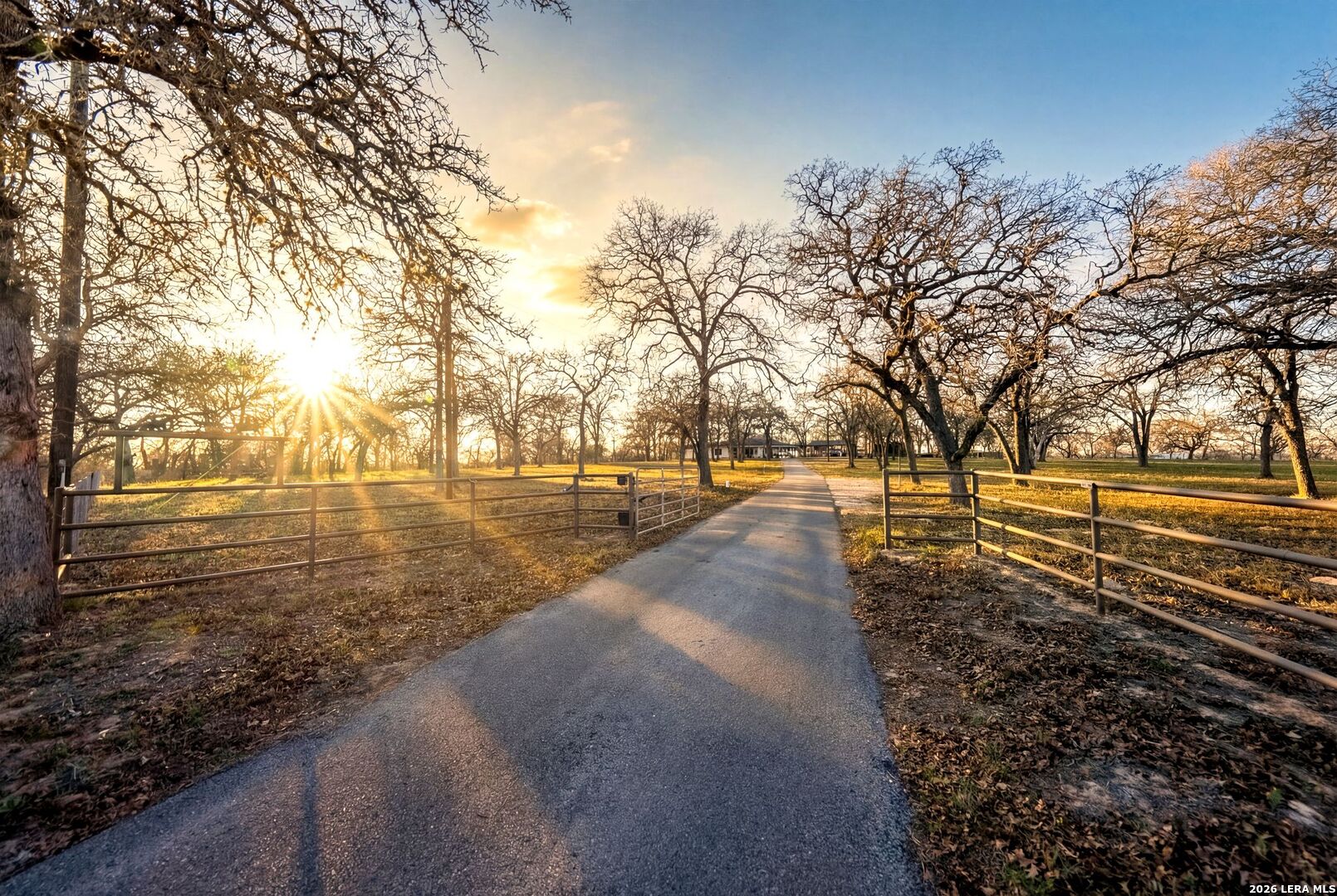 188 Oak Hill Road La Vernia TX 78121