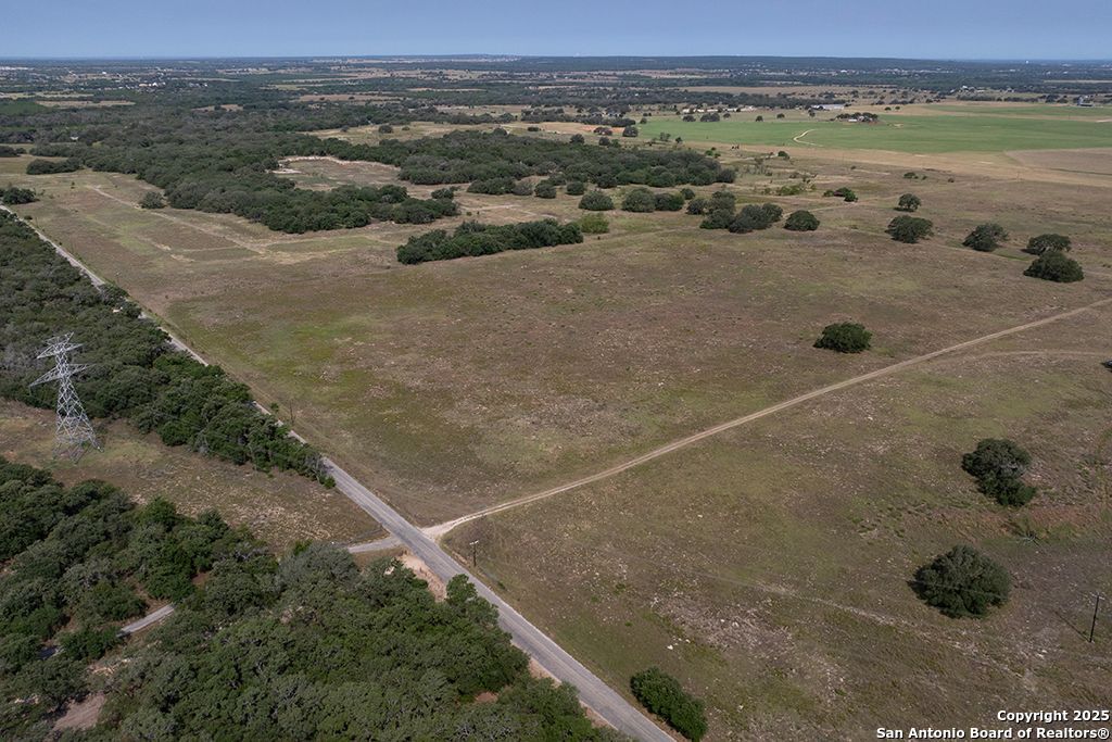 1003 County Road 334 Stockdale TX 78160