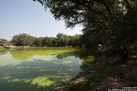 1003 County Road 334 Stockdale TX 78160