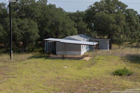 1003 County Road 334 Stockdale TX 78160