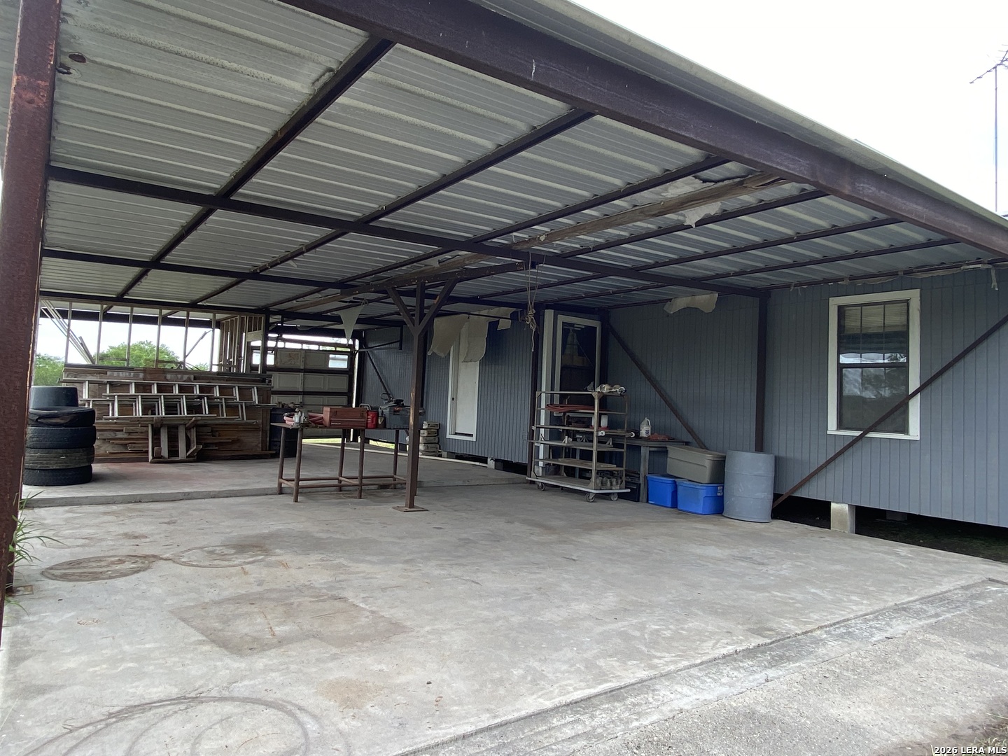 2894 County Road 510 Skidmore TX 78389