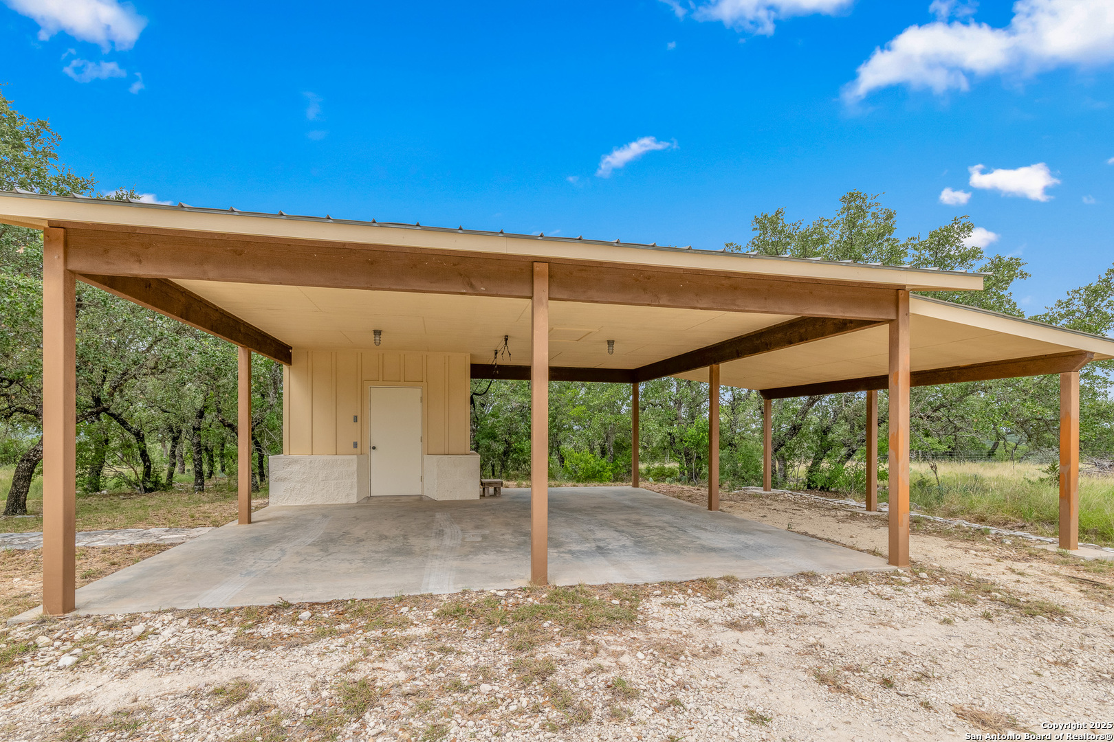 2321 Gentry Creek Road Junction TX 76849