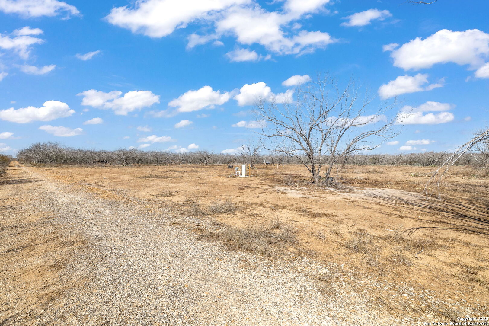 11211 Fm 2779 Moore TX 78057
