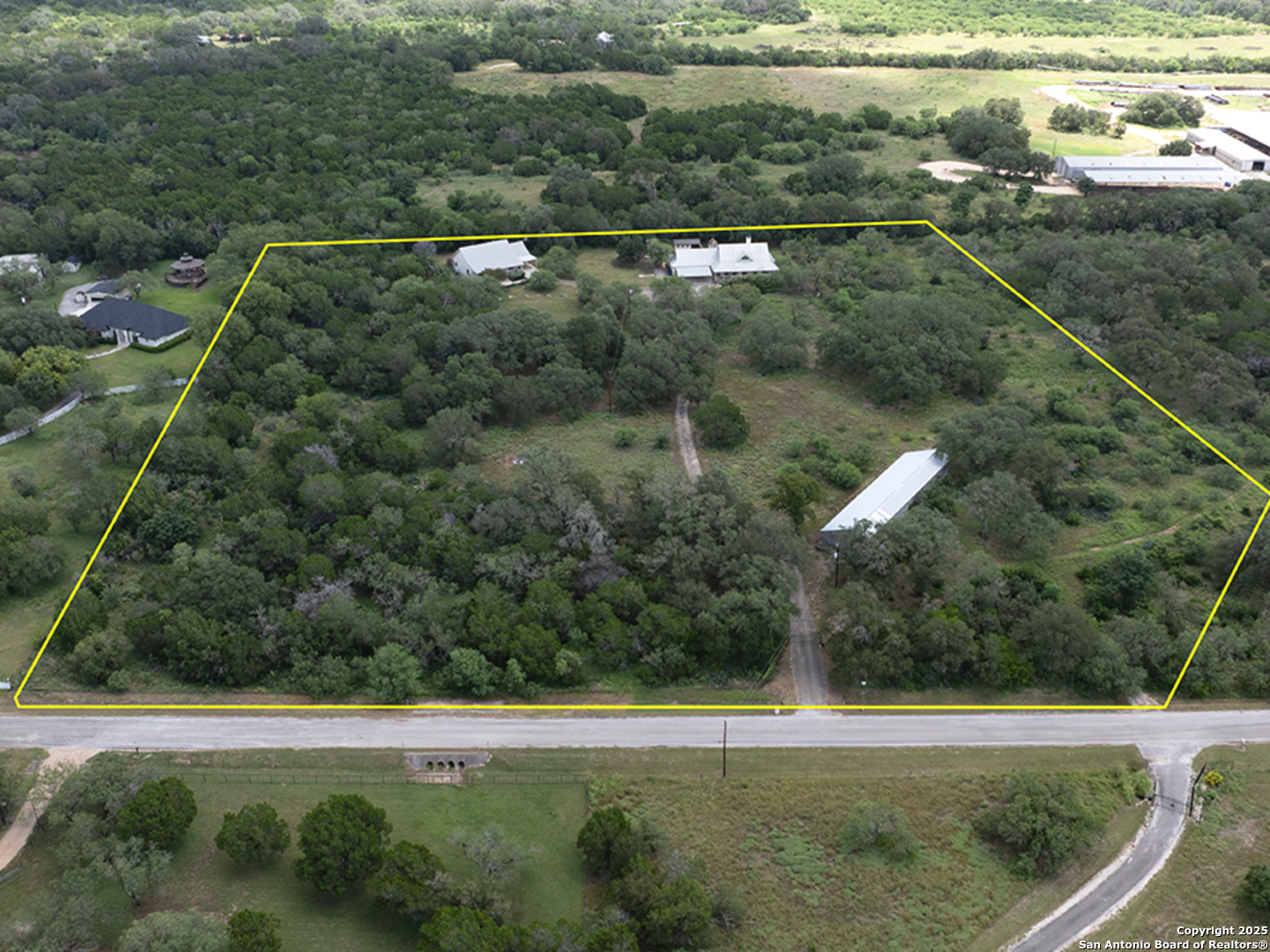 1210 Whispering Woods New Braunfels TX 78132