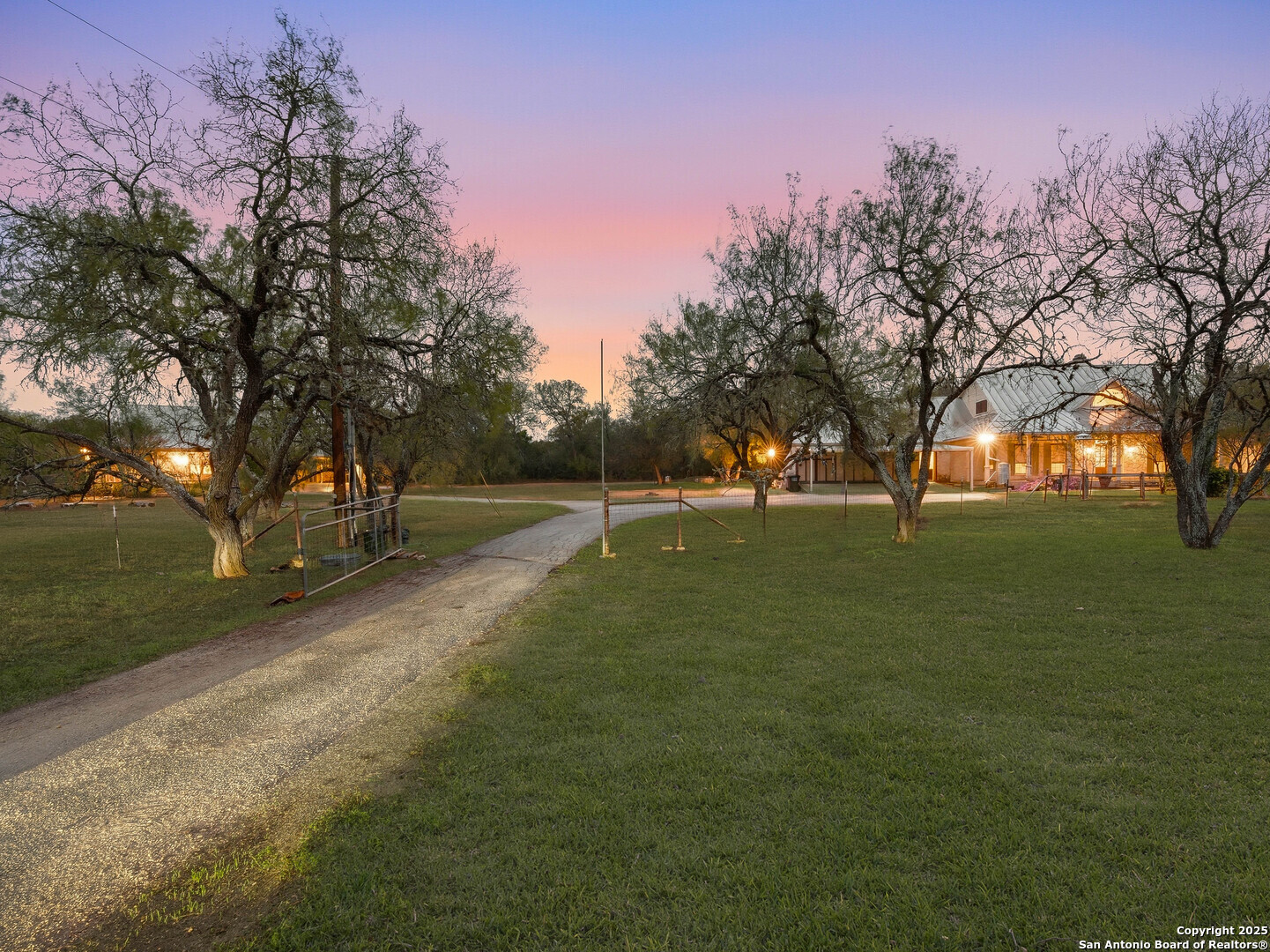 1210 Whispering Woods New Braunfels TX 78132