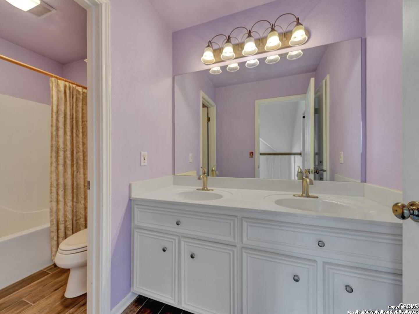 1210 Whispering Woods New Braunfels TX 78132