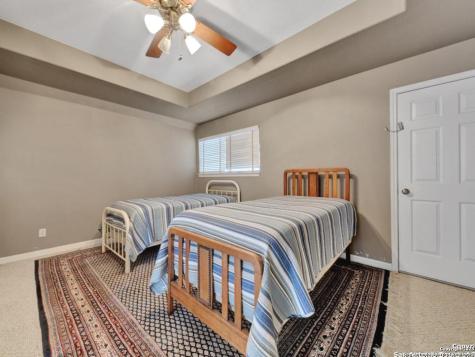 1210 Whispering Woods New Braunfels TX 78132