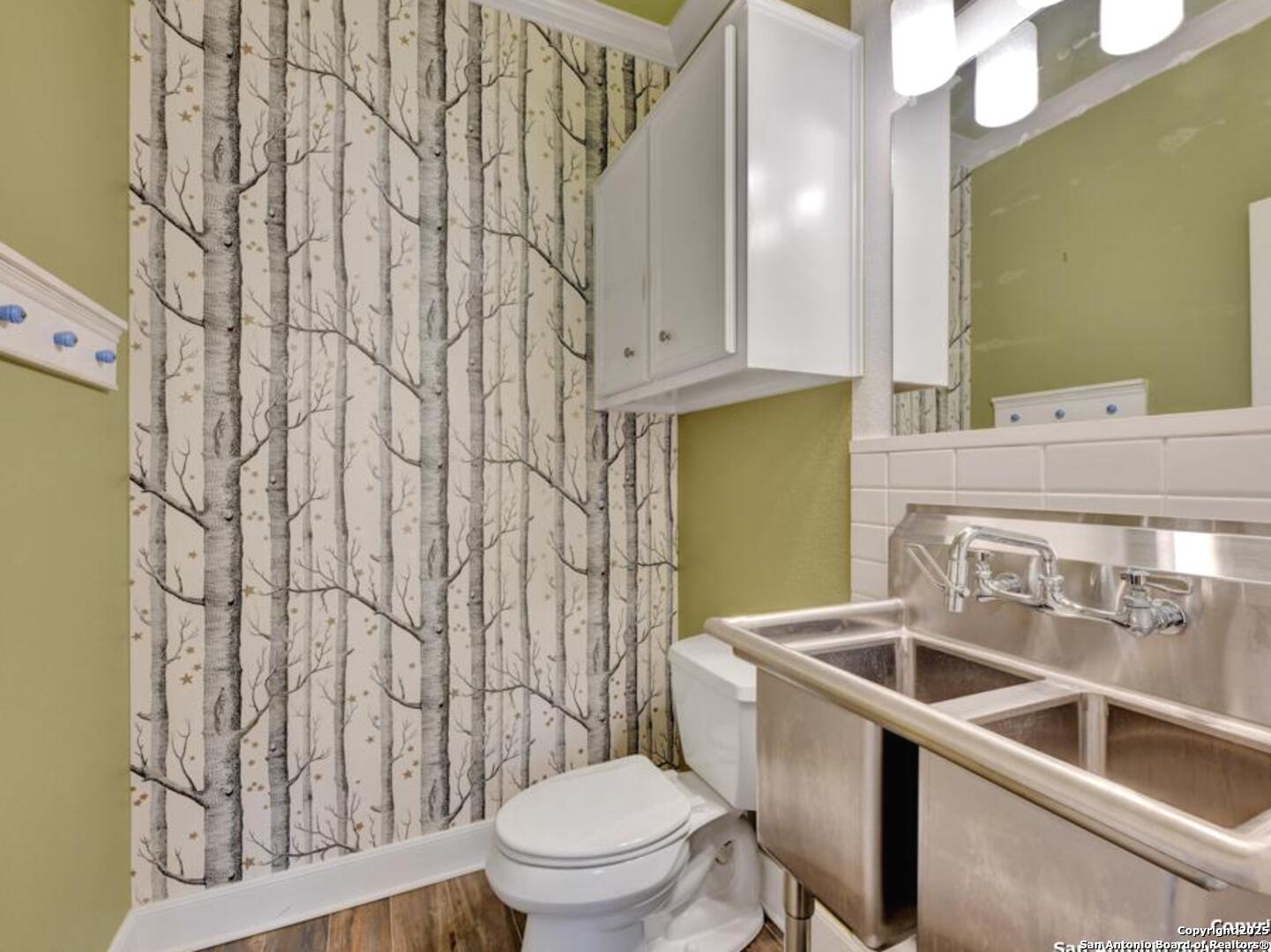 1210 Whispering Woods New Braunfels TX 78132