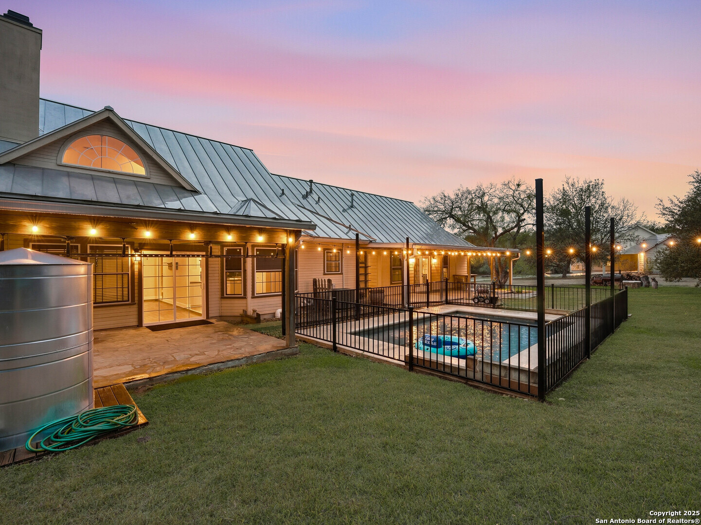 1210 Whispering Woods New Braunfels TX 78132