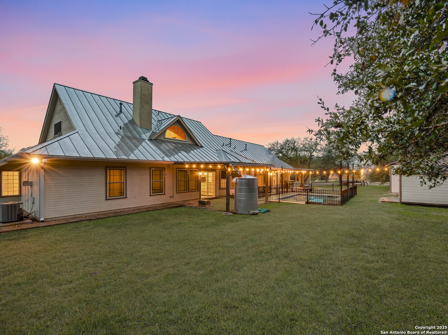 1210 Whispering Woods New Braunfels TX 78132