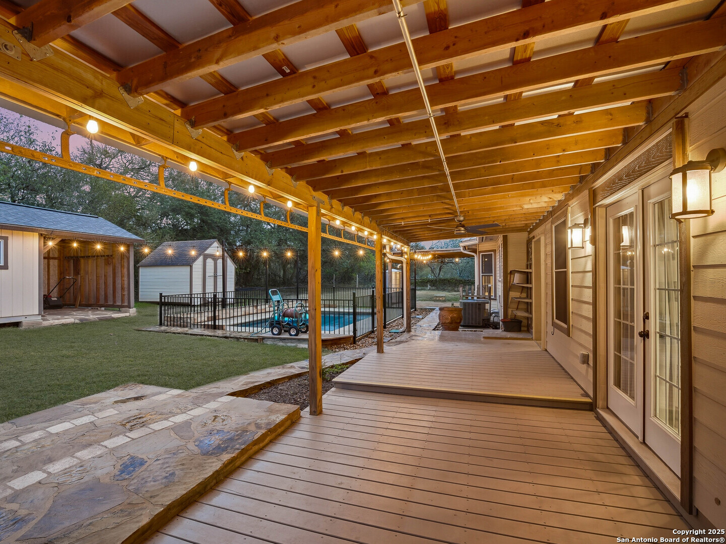 1210 Whispering Woods New Braunfels TX 78132