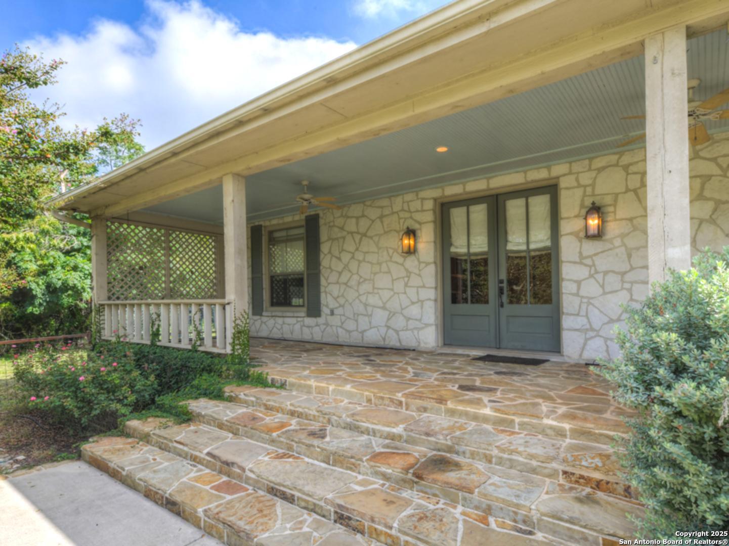 1210 Whispering Woods New Braunfels TX 78132