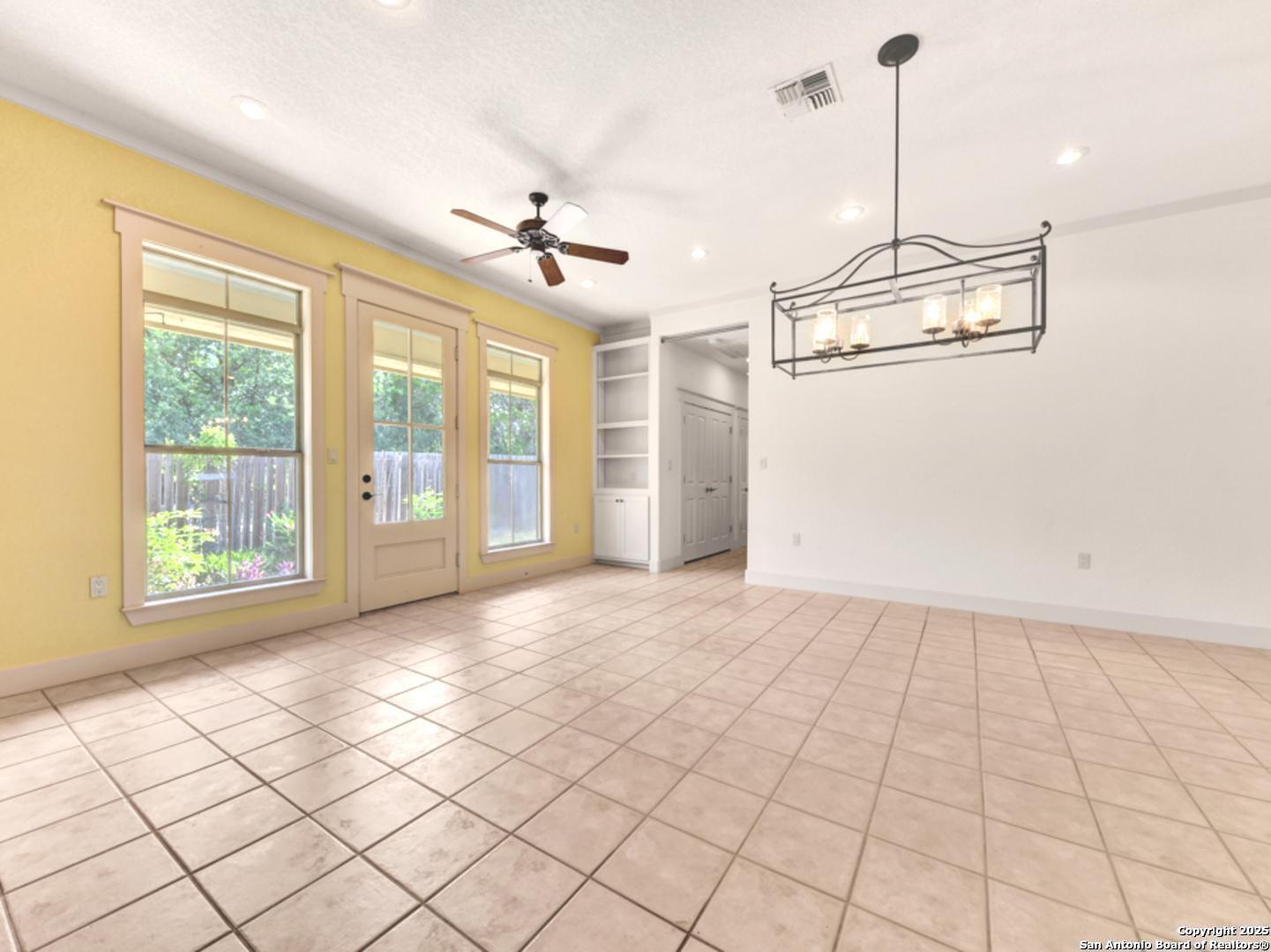 1210 Whispering Woods New Braunfels TX 78132