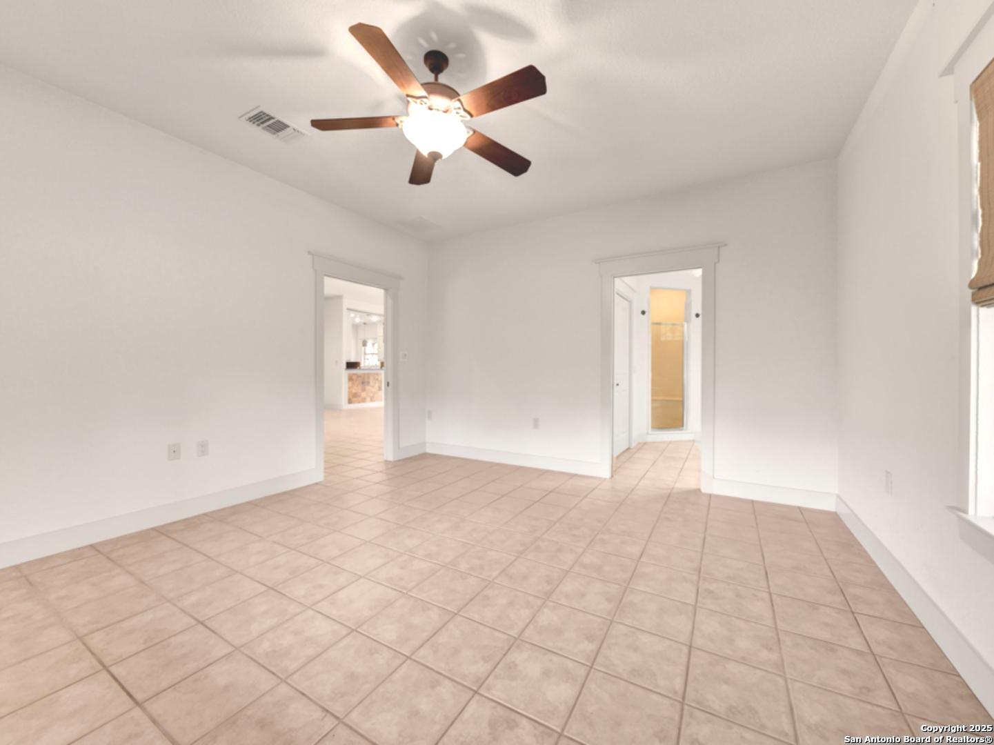 1210 Whispering Woods New Braunfels TX 78132