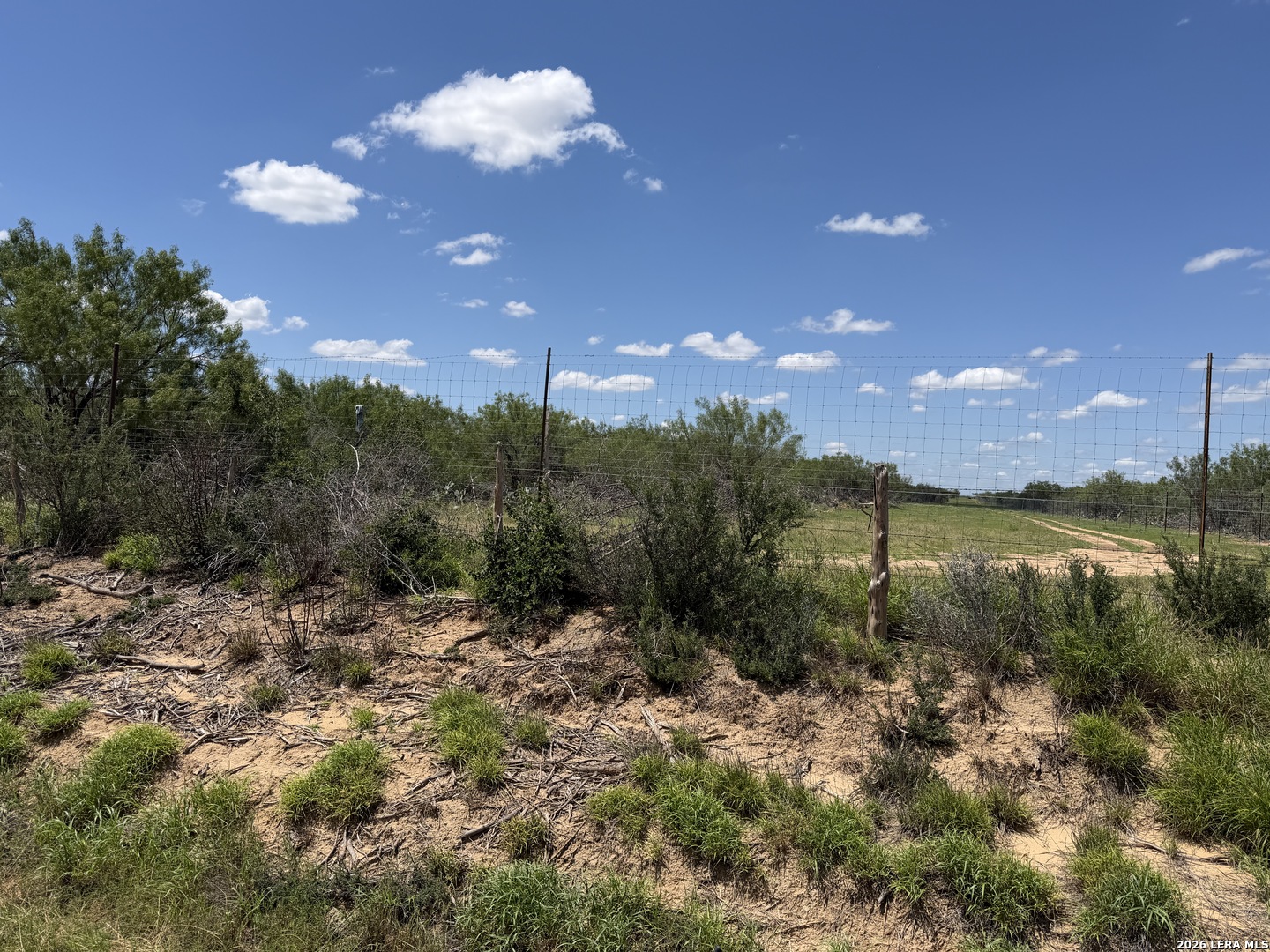 999 Jordan Road Encinal TX 78019