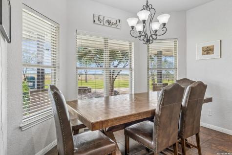 2655 Cr 233 Gillett TX 78116