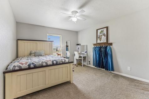 2655 Cr 233 Gillett TX 78116