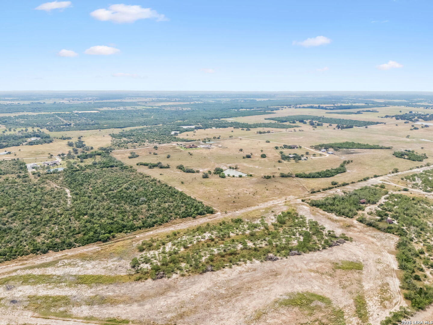 2655 Cr 233 Gillett TX 78116
