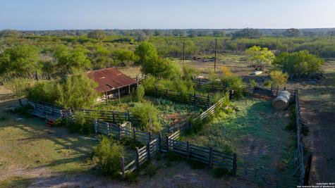 8440 State Highway 239 W Goliad TX 77963