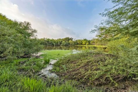 9611 Wilke Road Kingsbury TX 78638
