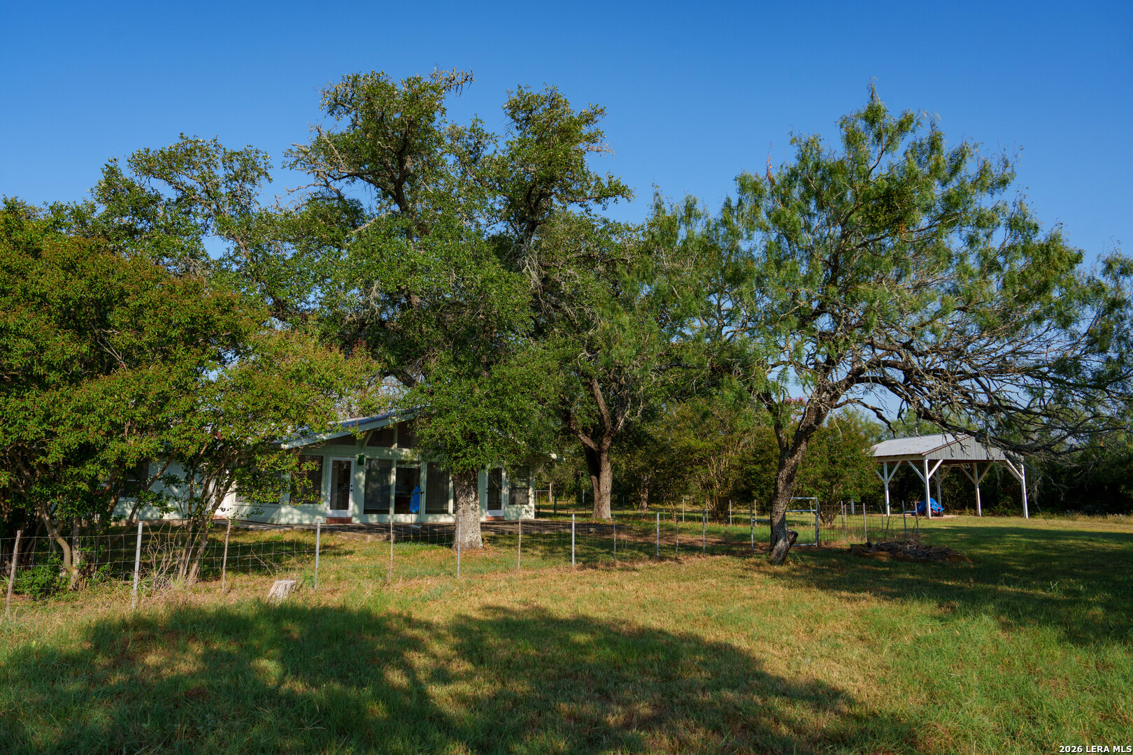 9611 Wilke Road Kingsbury TX 78638