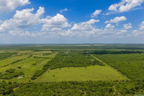 2249 Long Road Lockhart TX 78644