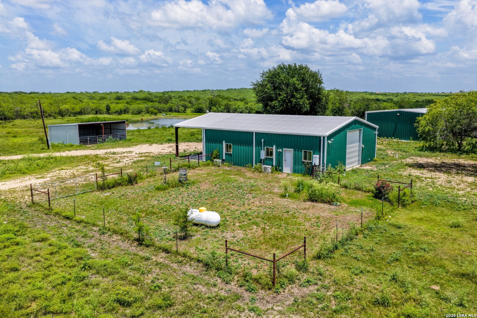 2249 Long Road Lockhart TX 78644