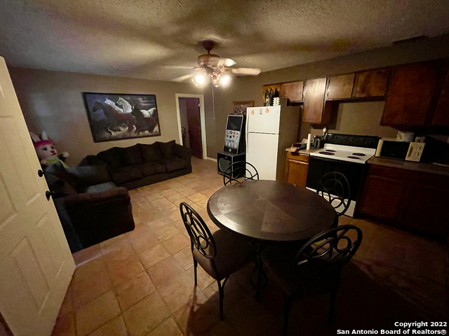 10671 Briggs Road Atascosa TX 78002