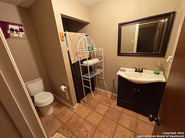 10671 Briggs Road Atascosa TX 78002