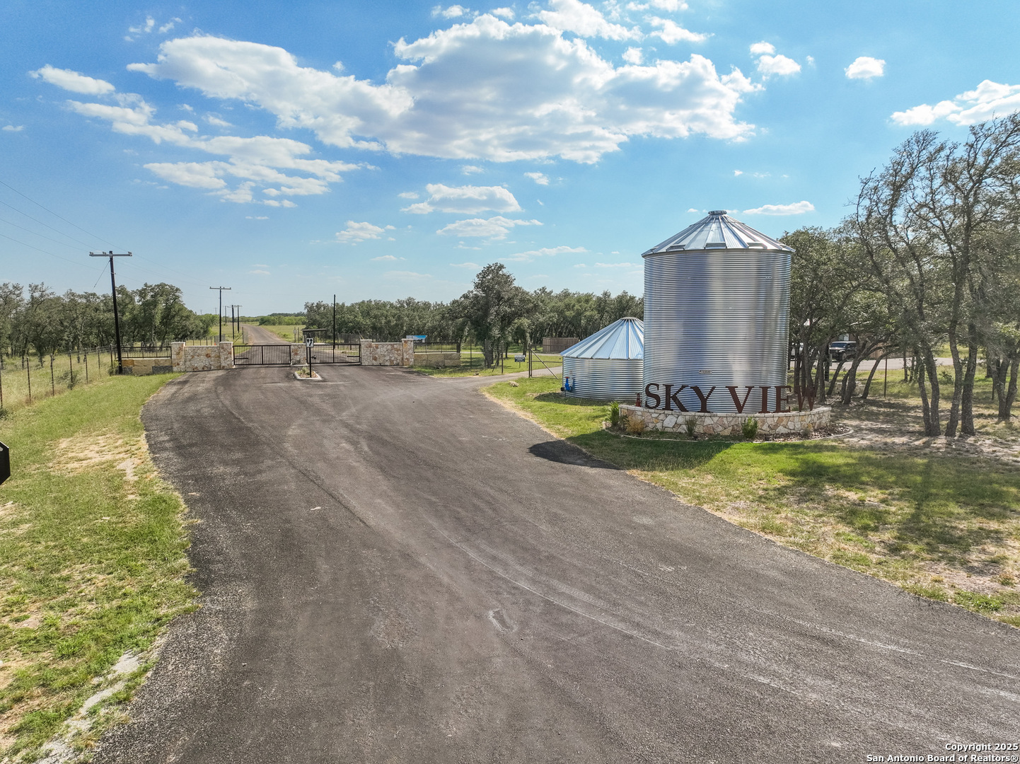 Tbd Lot 131 Utopia Oaks Dhanis TX 78850